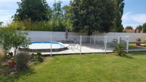Clôture pour piscine - Fourniture et installation par Clôtures 44