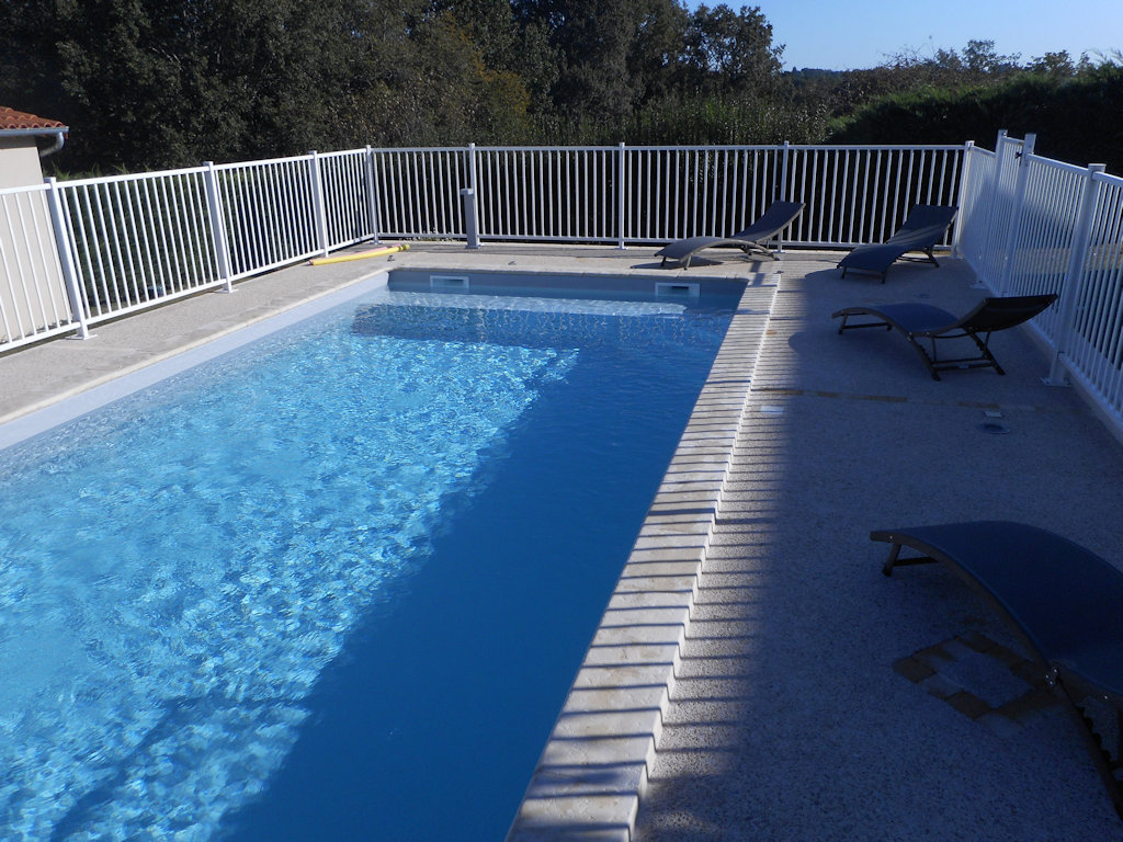 Clôture pour piscine - Fourniture et installation par Clôtures 44