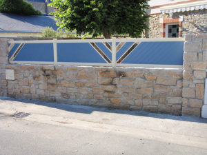 Pose de vos cloture aluminium - Clotures 44